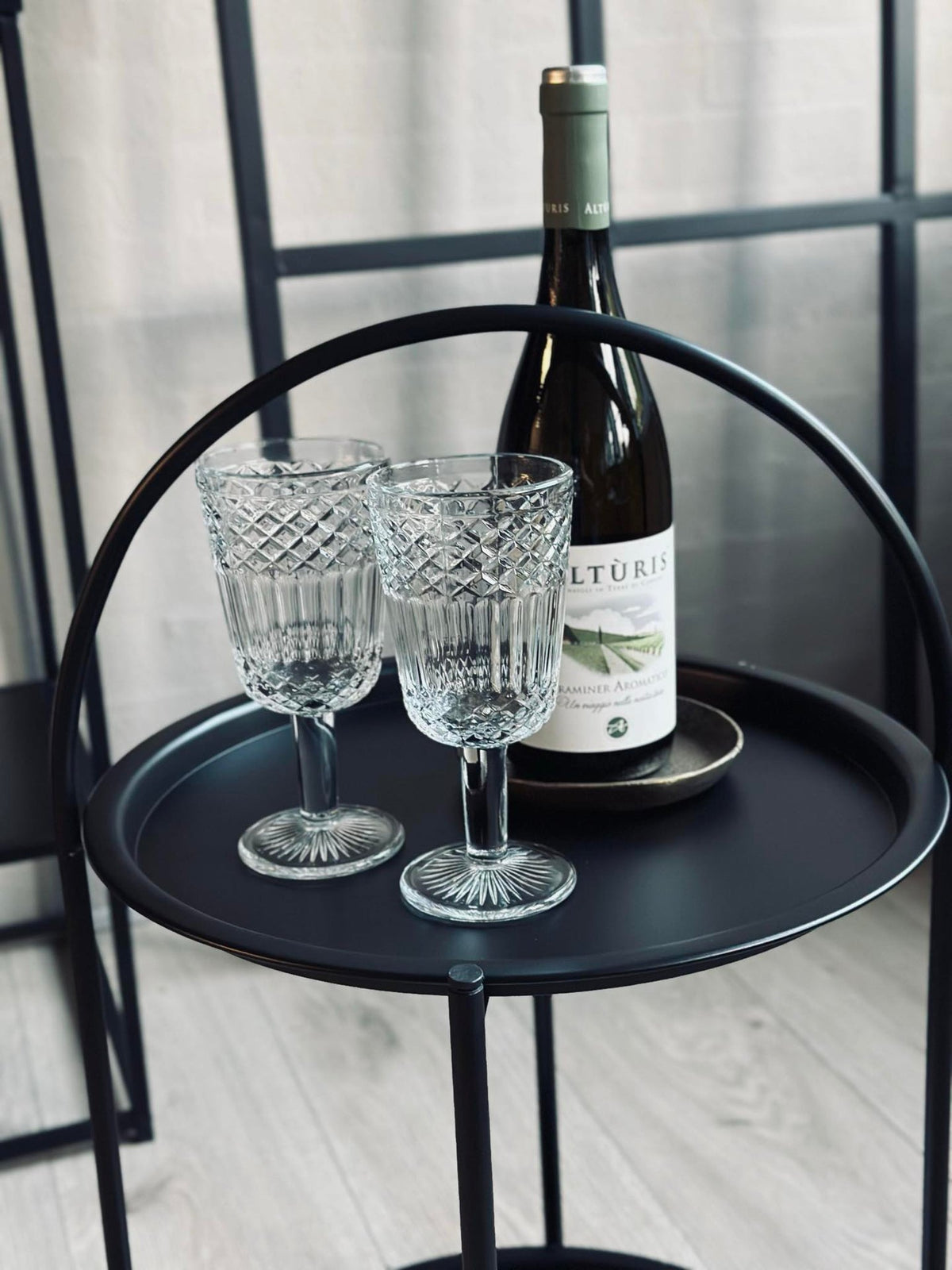 Table avec étagère
