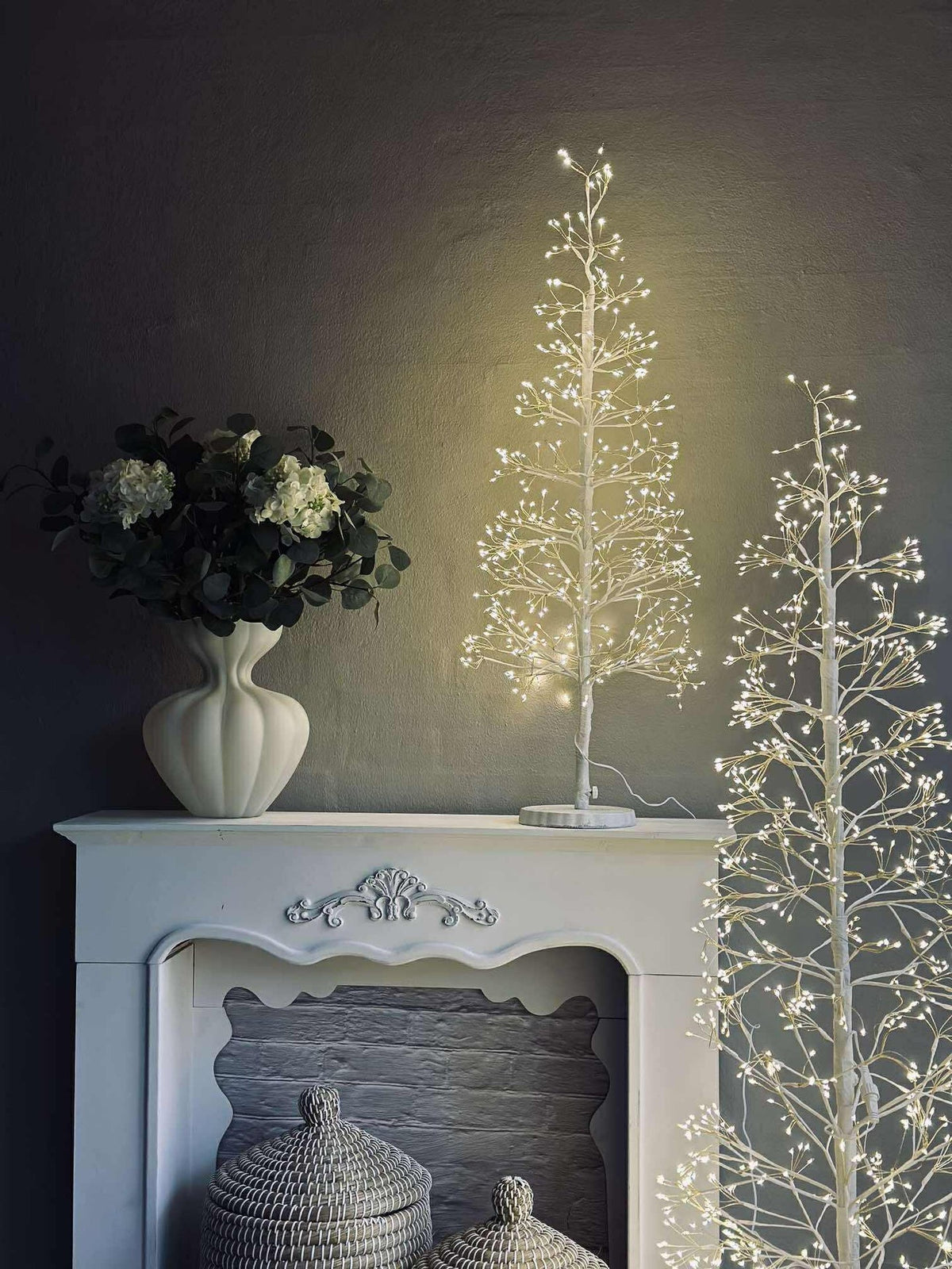 Sapin de Noël avec 600 lumières LED - Blanc