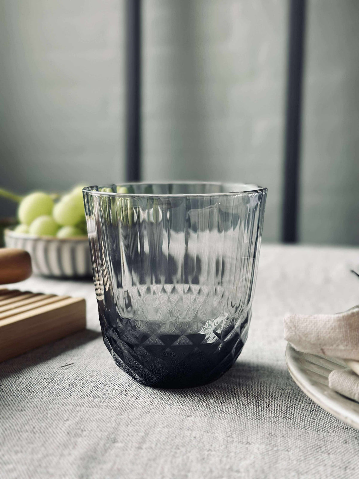 Verre à eau Sanna grey