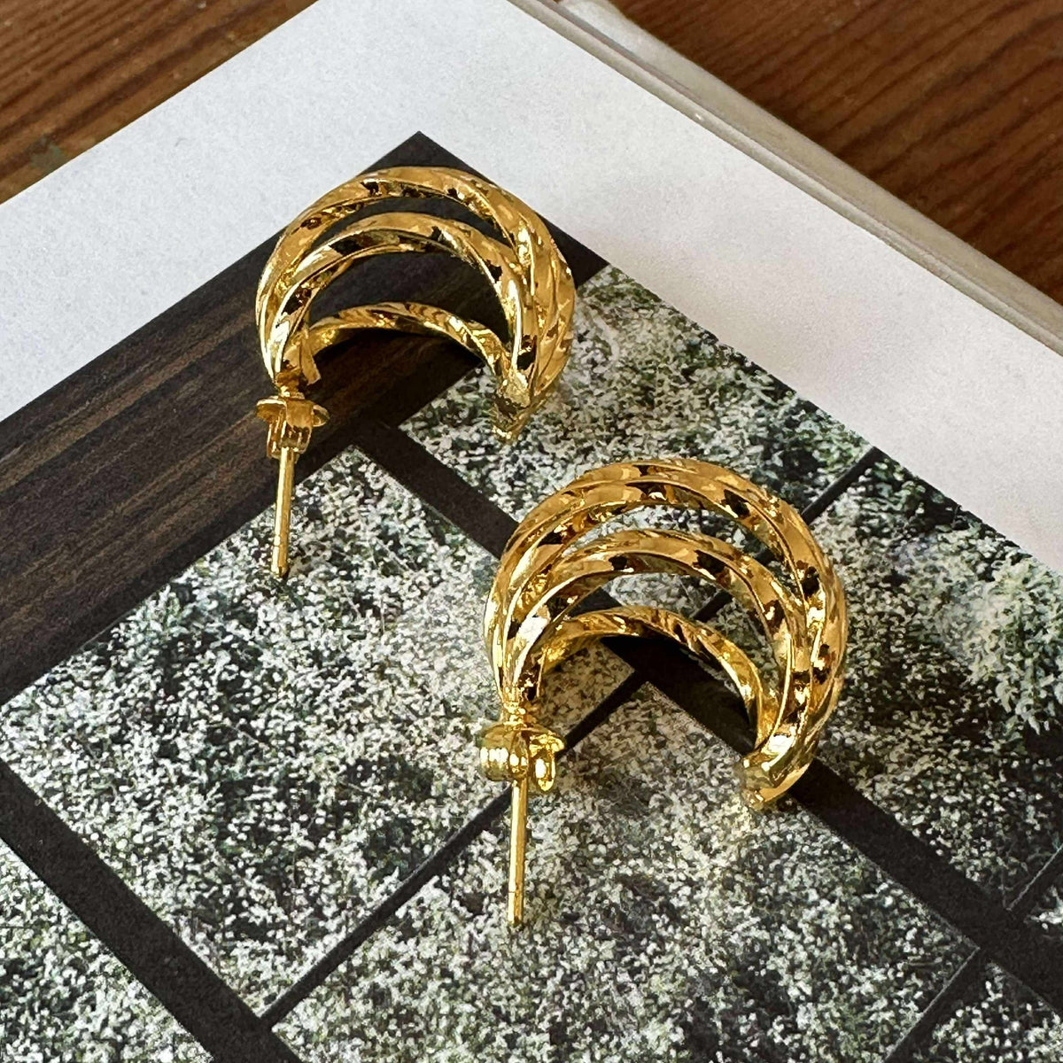 Boucles d’oreilles Cornelia 20 mm - Dorées