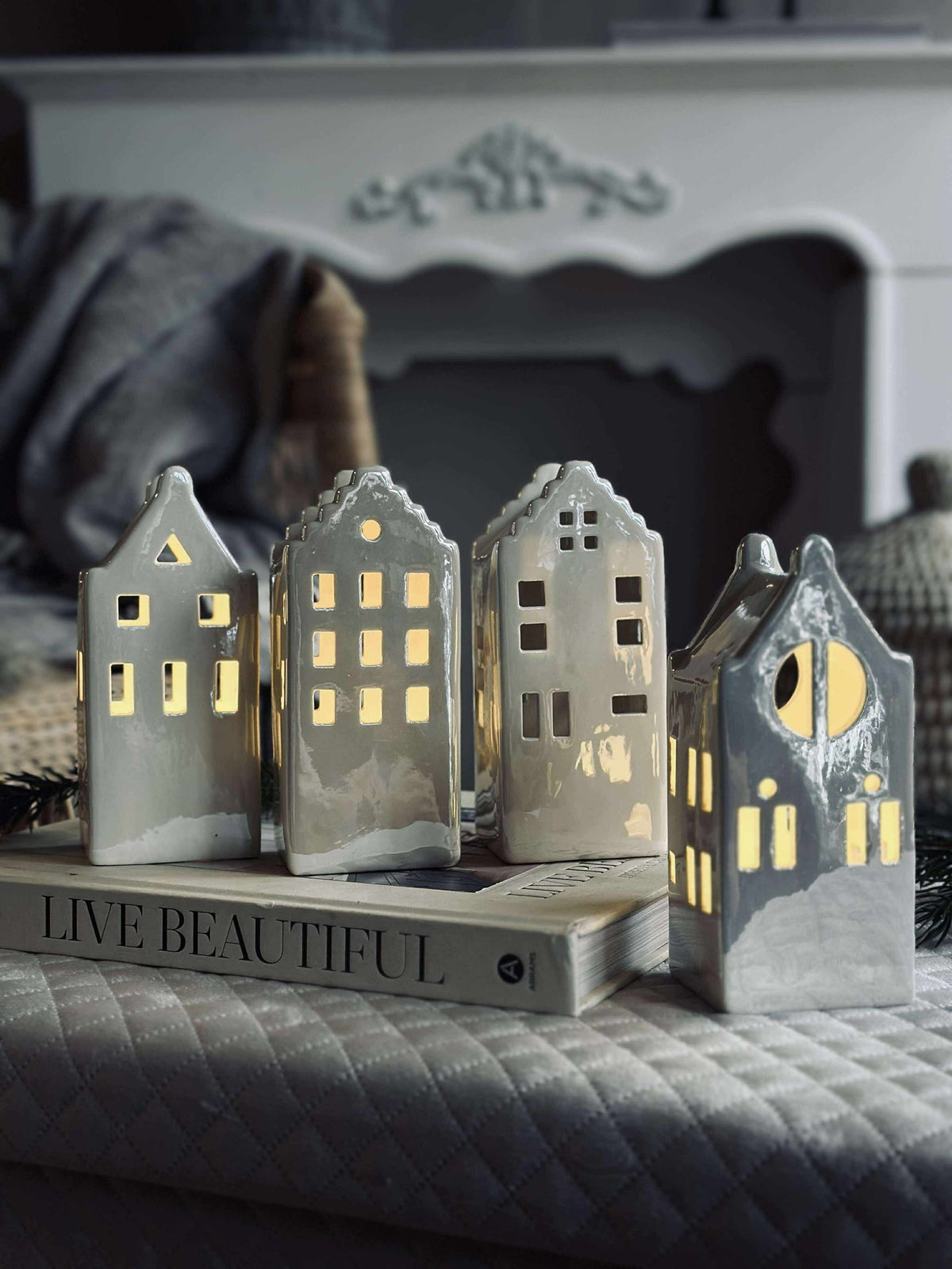 Maison lumineuse avec led - WHITE MIX