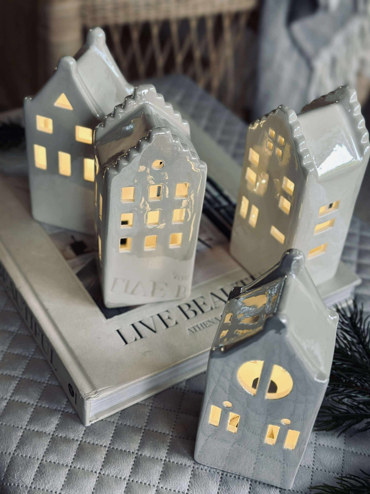 Maison lumineuse avec led - WHITE MIX