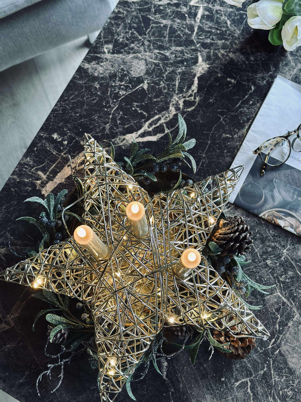 Étoile avec éclairage LED - Gold