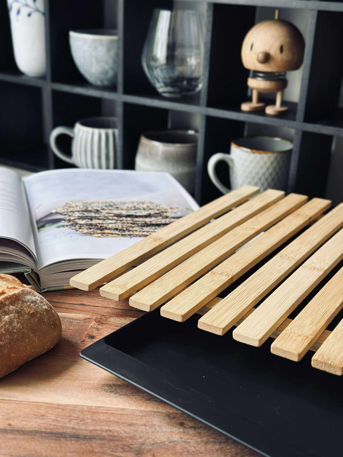 Planche à découper avec récupérateur de miettes