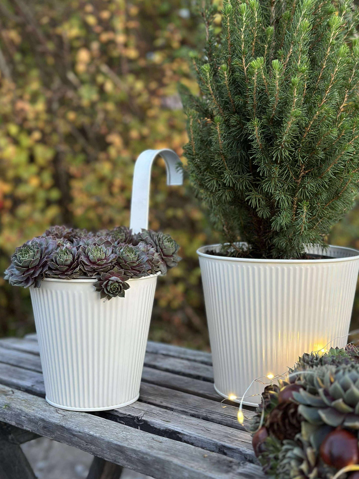 Pot rainuré avec suspension - Blanc