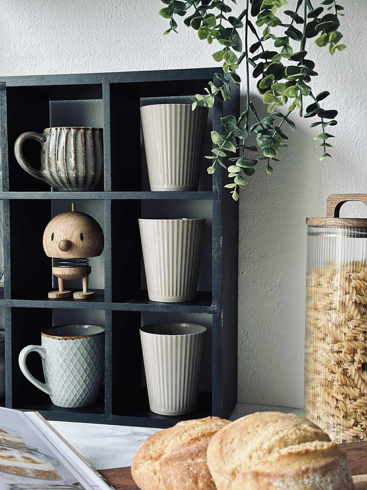 Étagère à mugs - Noir 15 compartiments