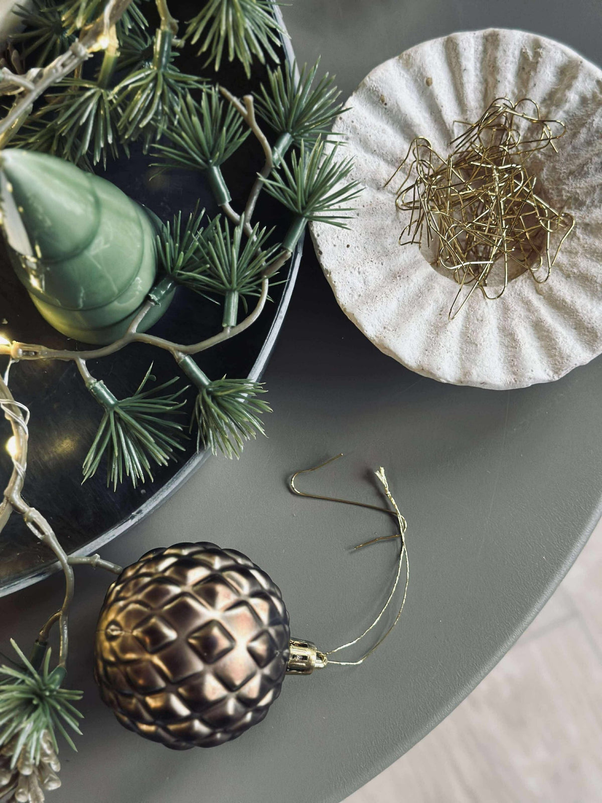 Crochet pour suspension de décorations de Noël - Or