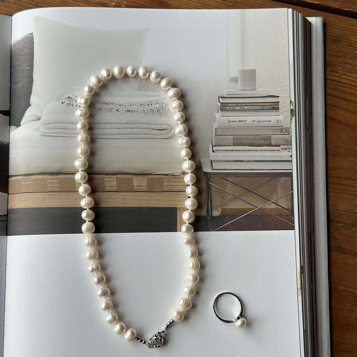 Bague Rini - Réglable avec perles d’eau douce