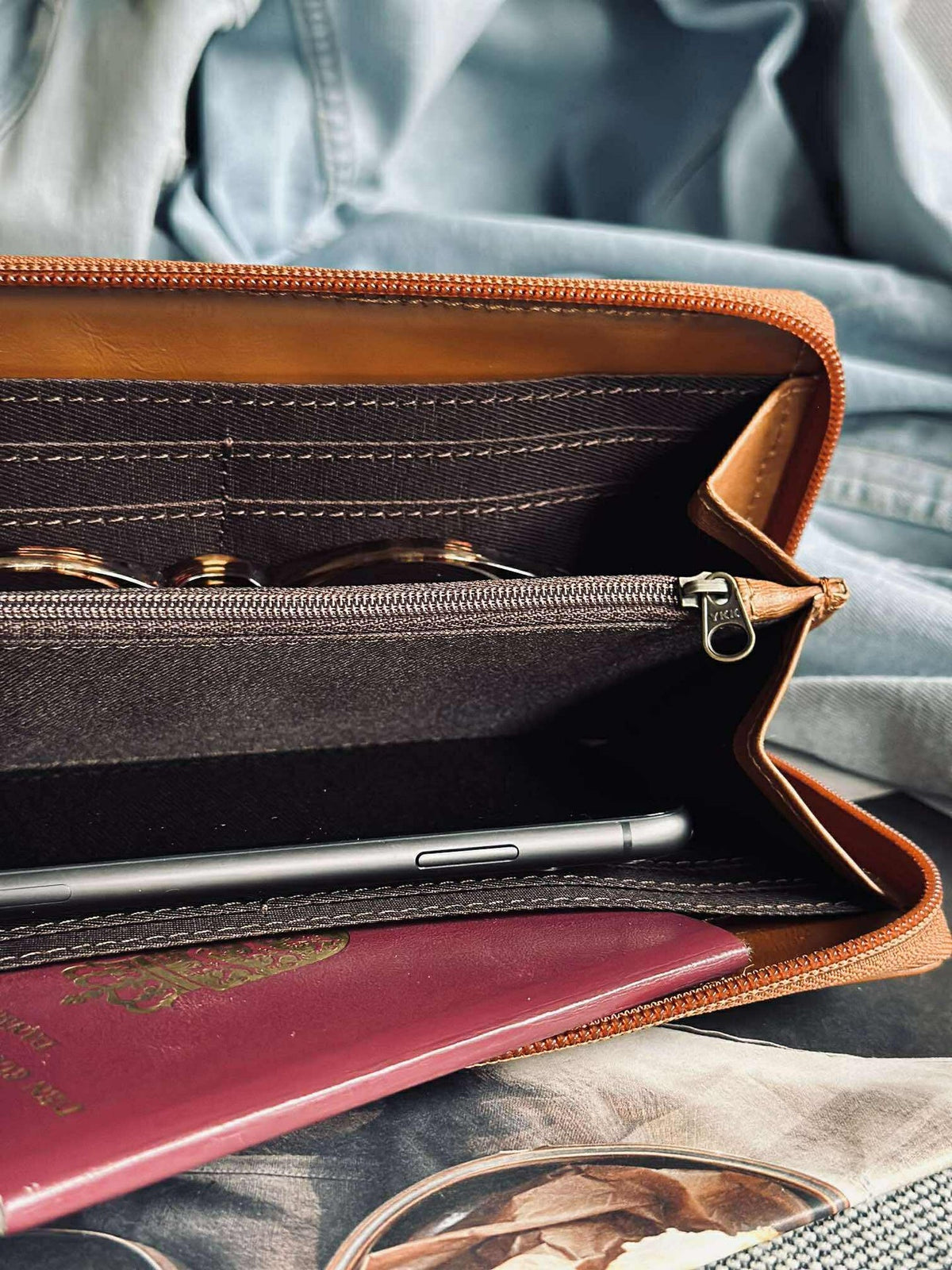 Clutch cloutée - LIMA Small