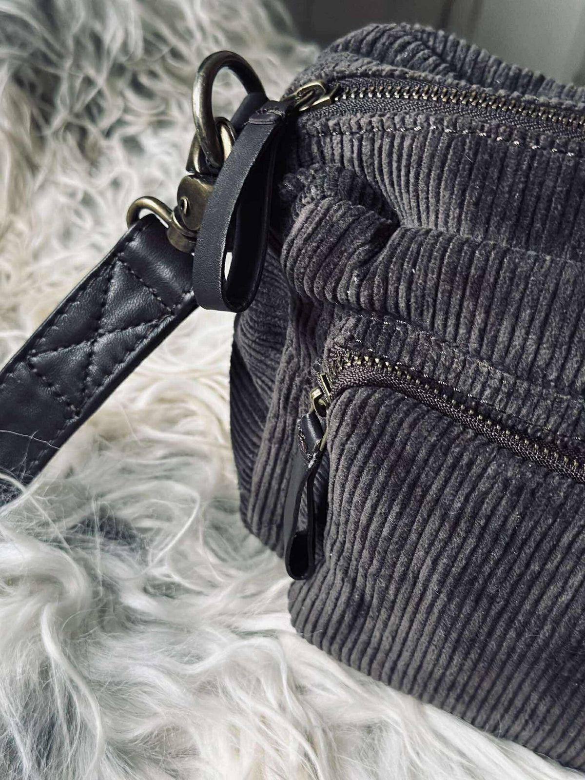 Crossbody Brown velours