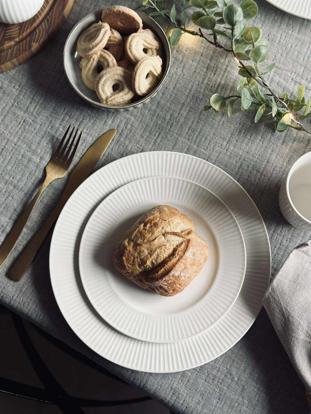 Assiette striée