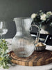 Carafe en verre transparent