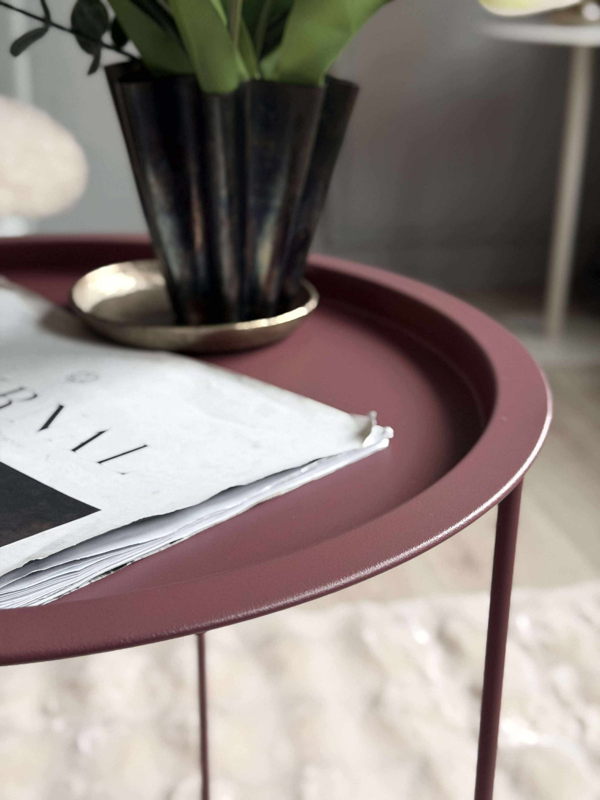Table d’appoint - Métal bordeaux