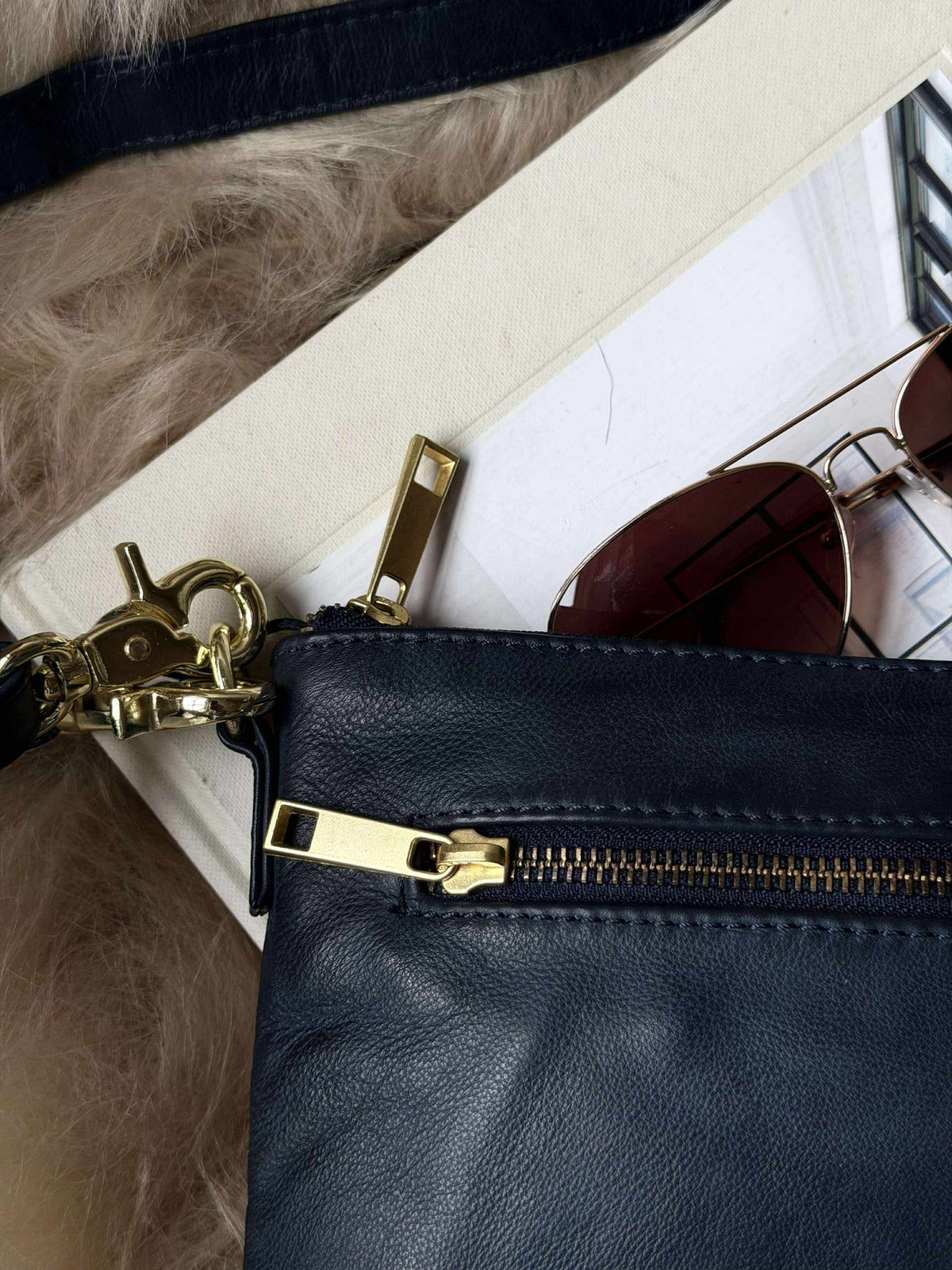 Magnifique clutch en cuir - LADY Midnight Blue