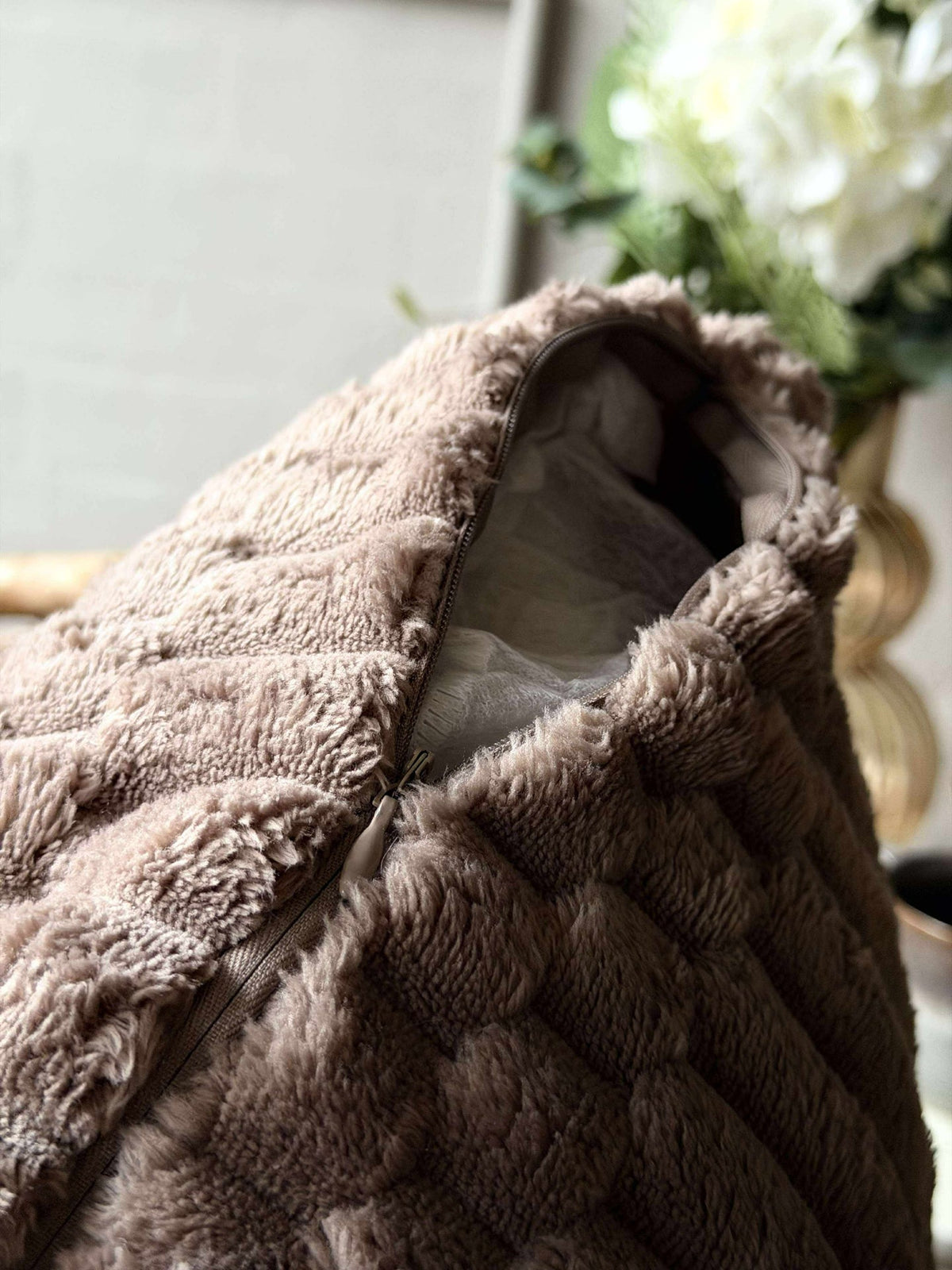 Coussin avec garnissage - Taupe