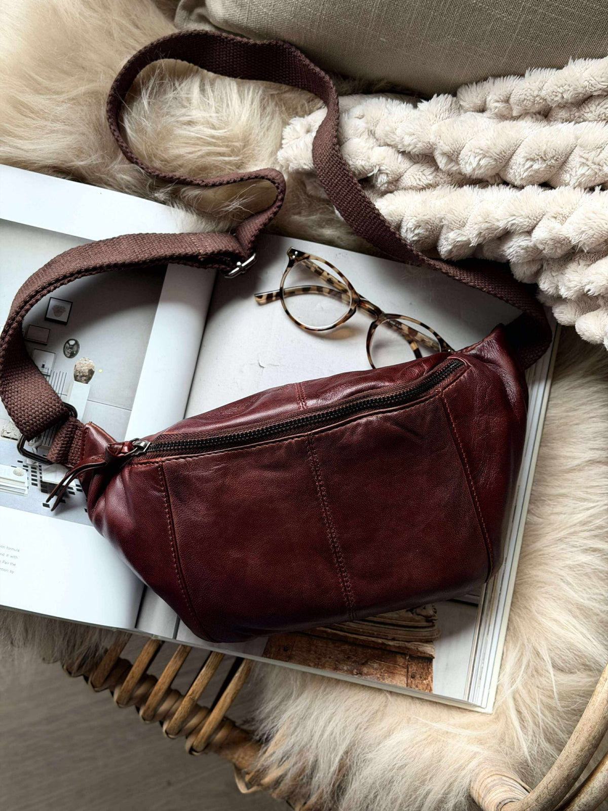 Sac banane JUNE - Nouveau cognac foncé