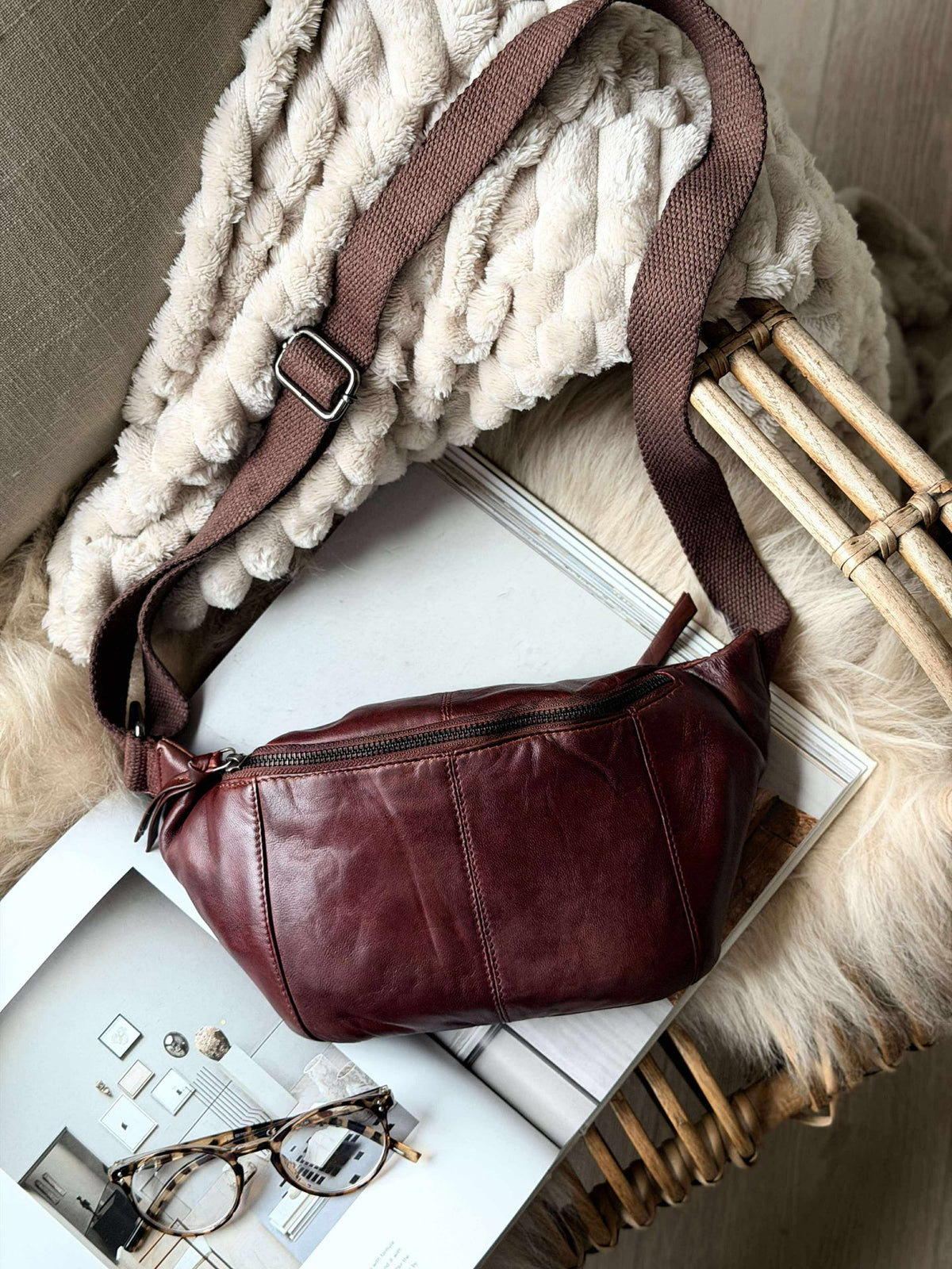 Sac banane JUNE - Nouveau cognac foncé