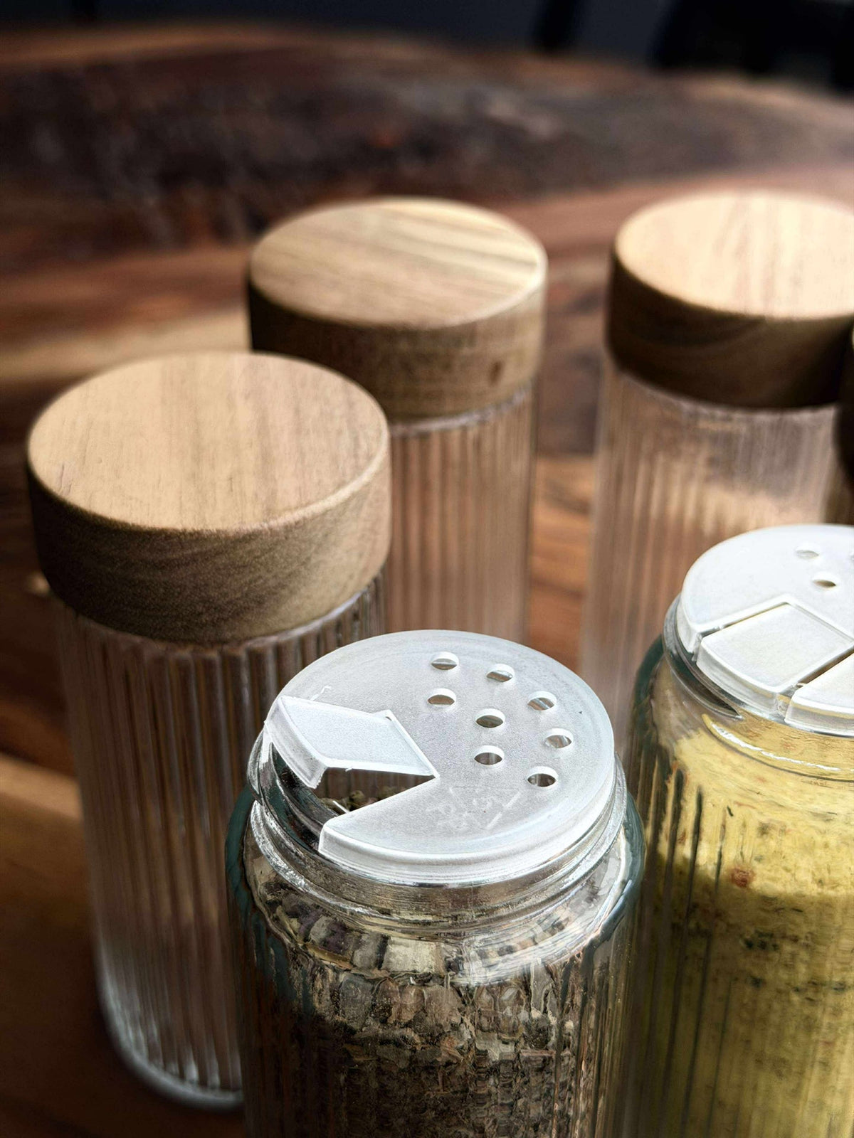 Bocaux à épices avec couvercle en bois - 6 pcs