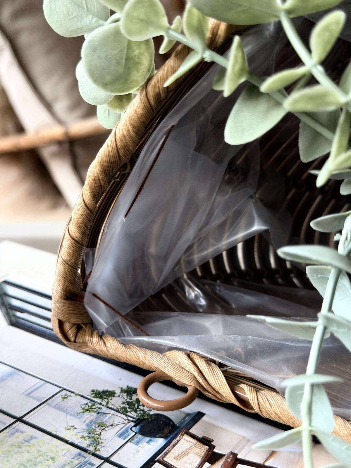 Panier de plante en rotin