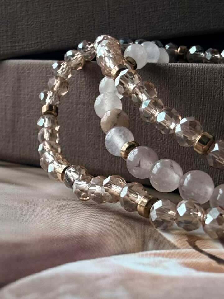 Le bracelet Leah blush/nature – Ensemble de 3 pièces