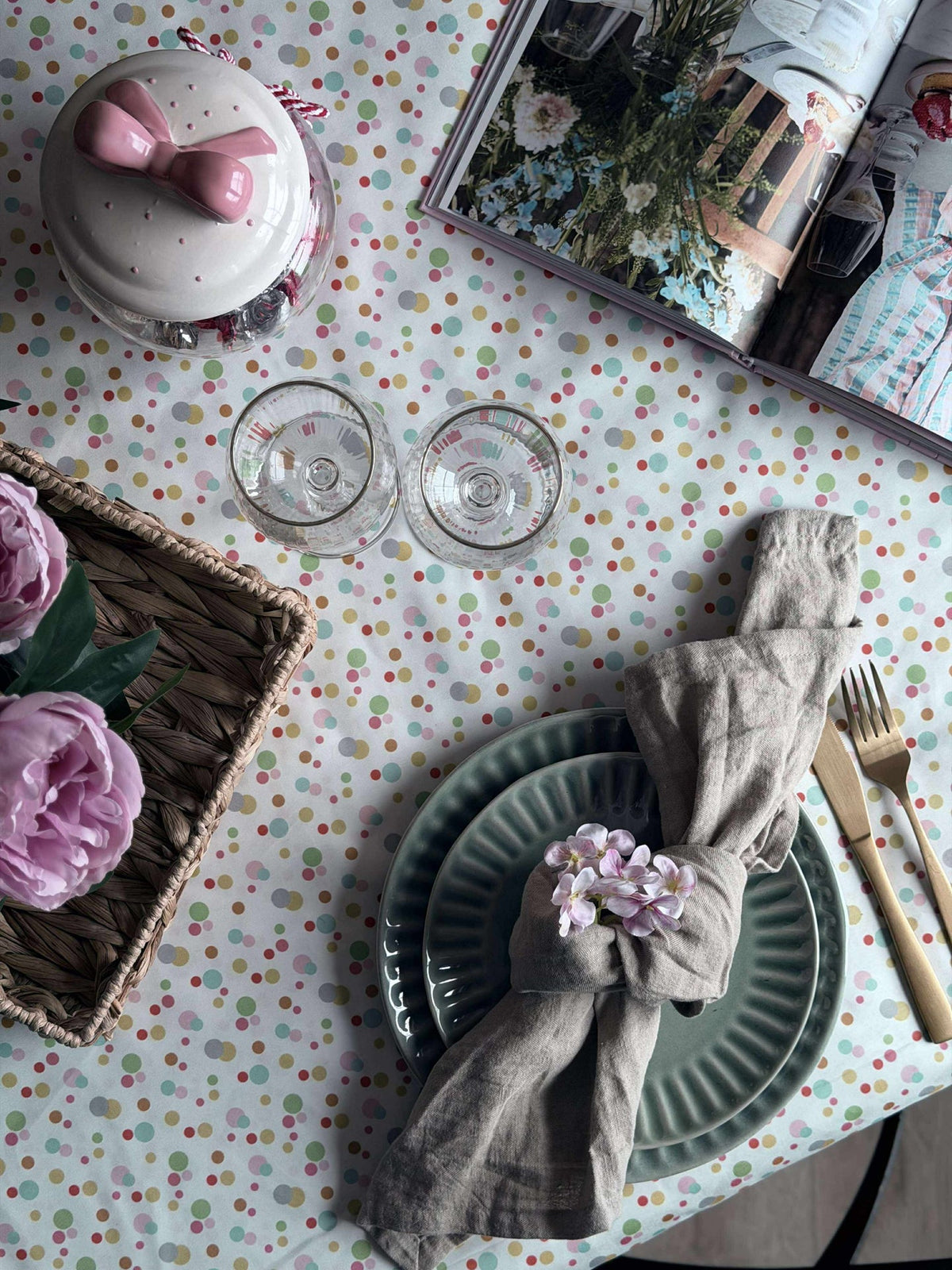 Nappe - Pois pastel