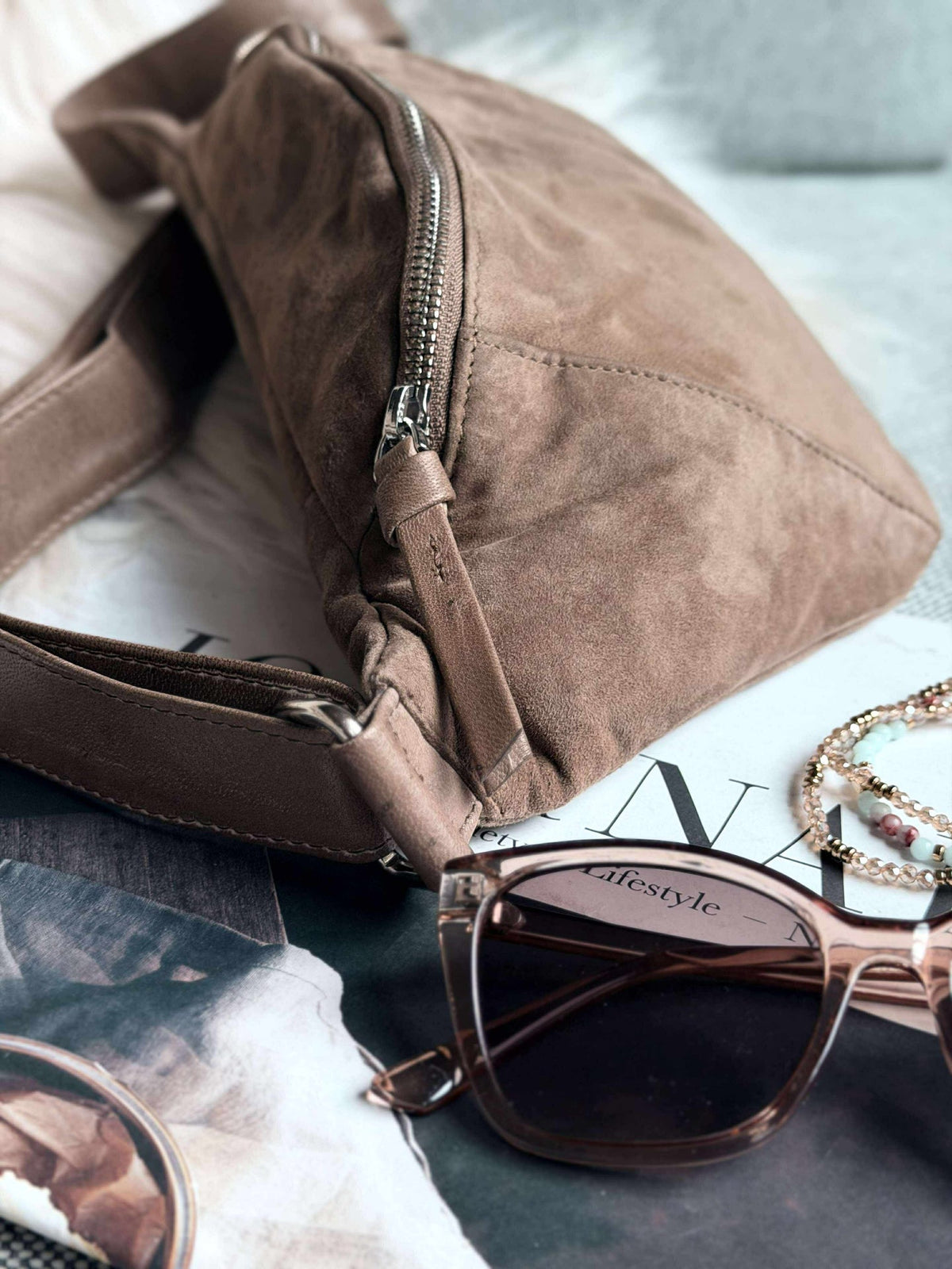 Bumbag JUNE en cuir suédé - Nude brown