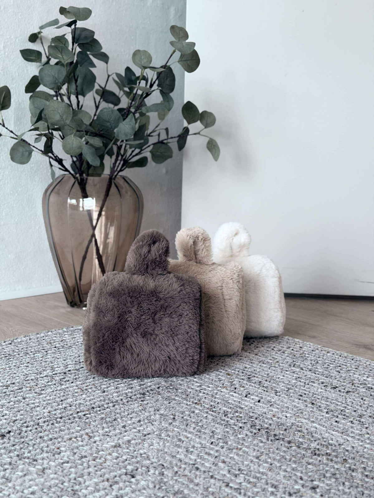 Cale-porte en peluche - Plusieurs couleurs