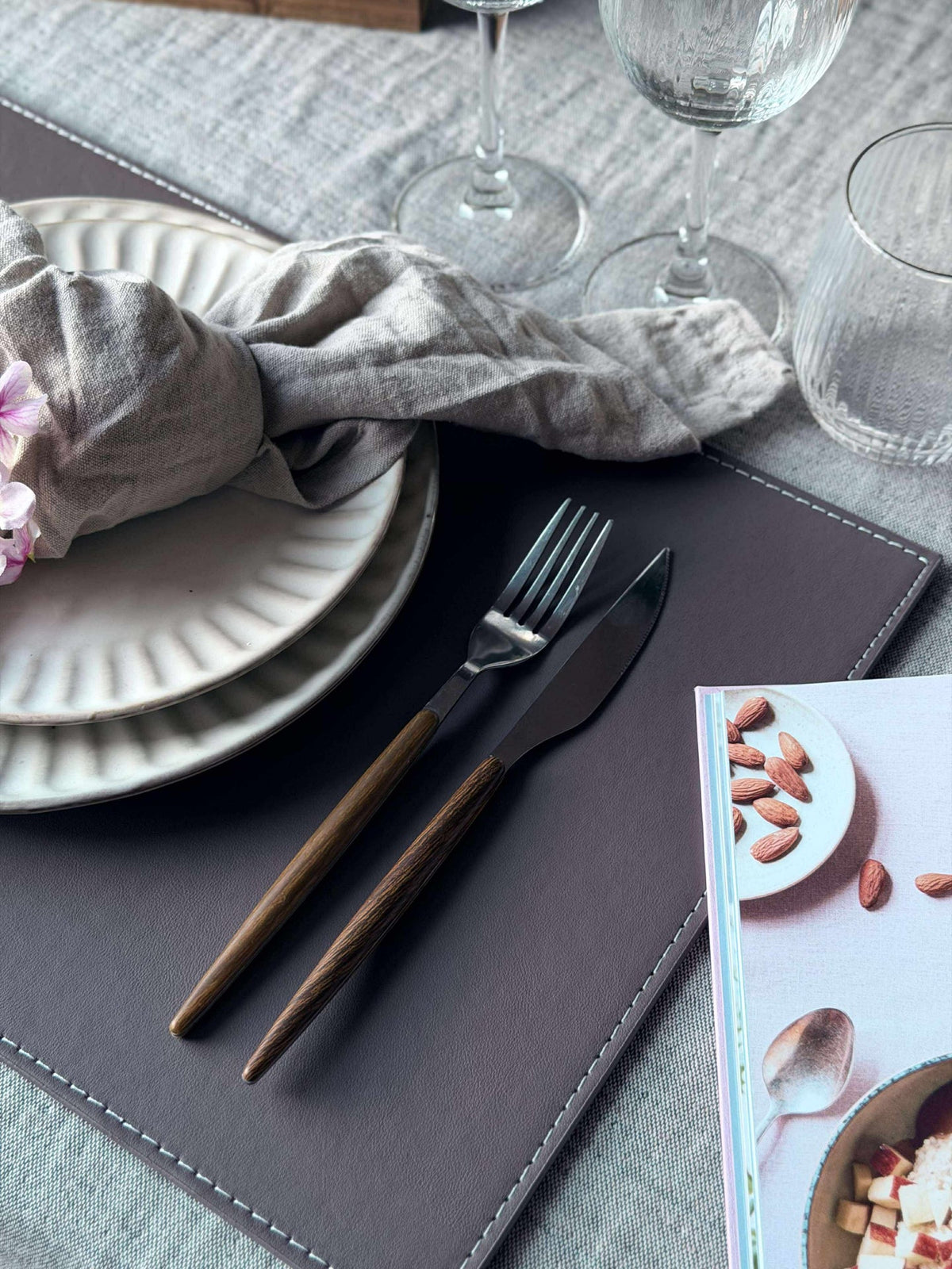 Set de table Gris chaud