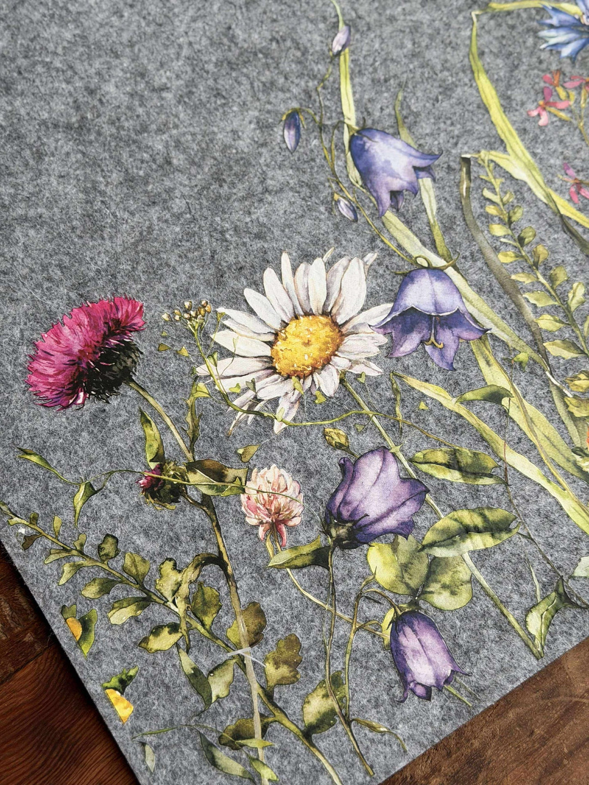 Easter placemat - Grey square