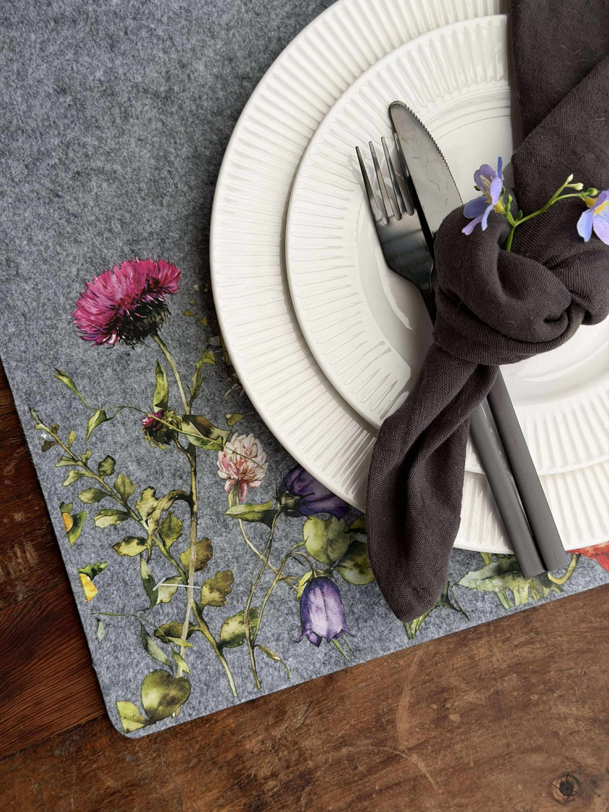 Easter placemat - Grey square