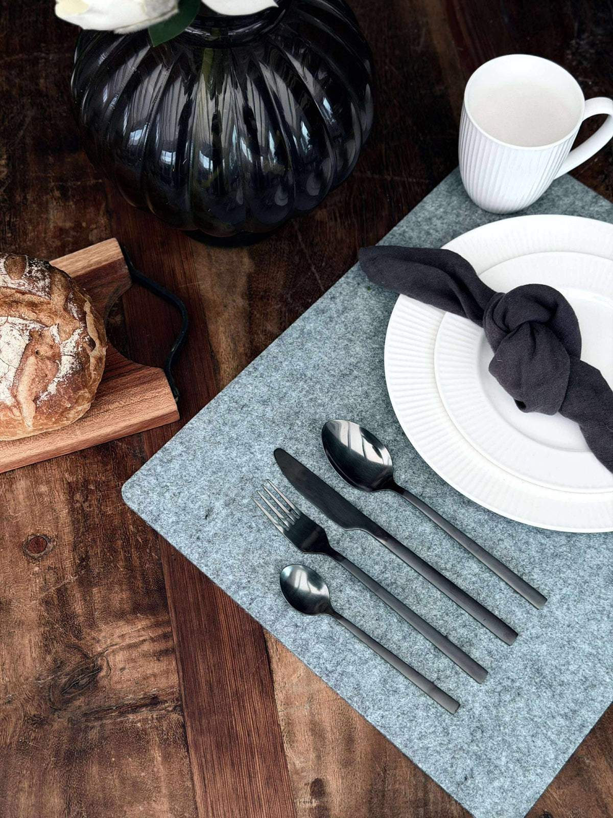 Couverts 16 pièces en coffret - Noir mat
