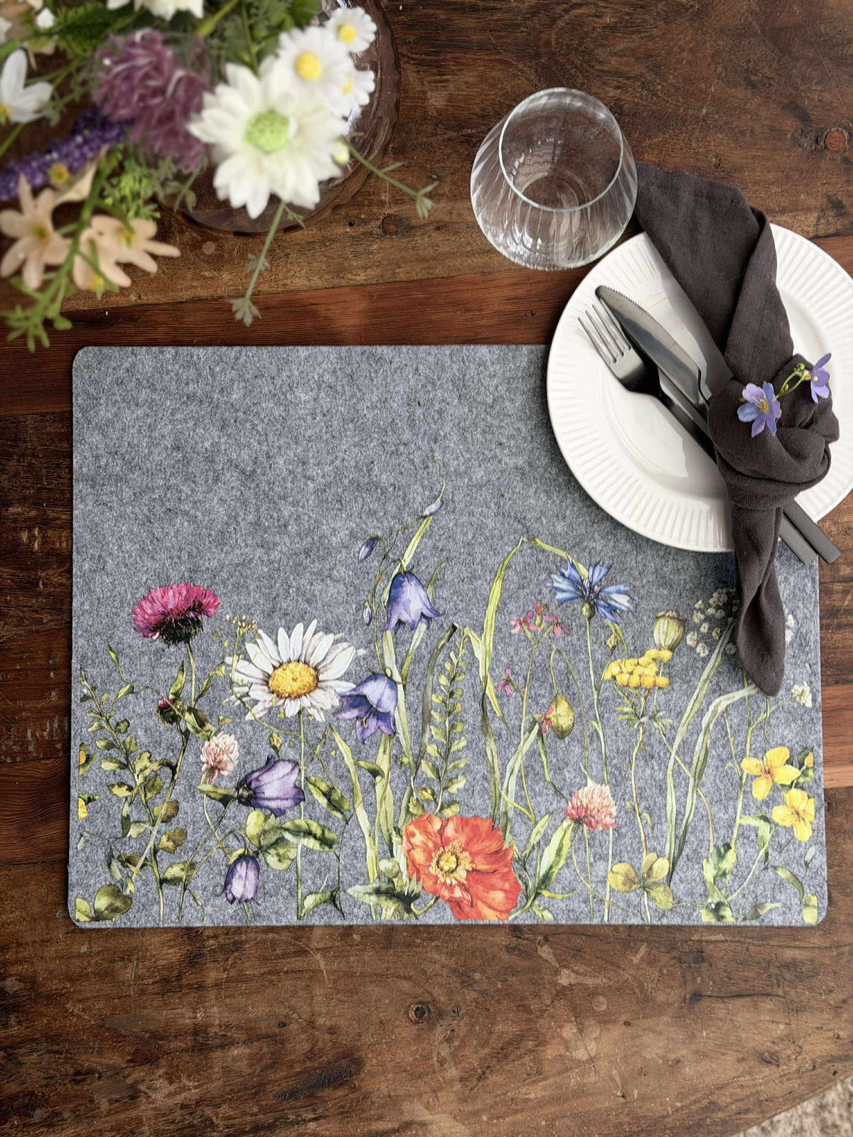 Easter placemat - Grey square