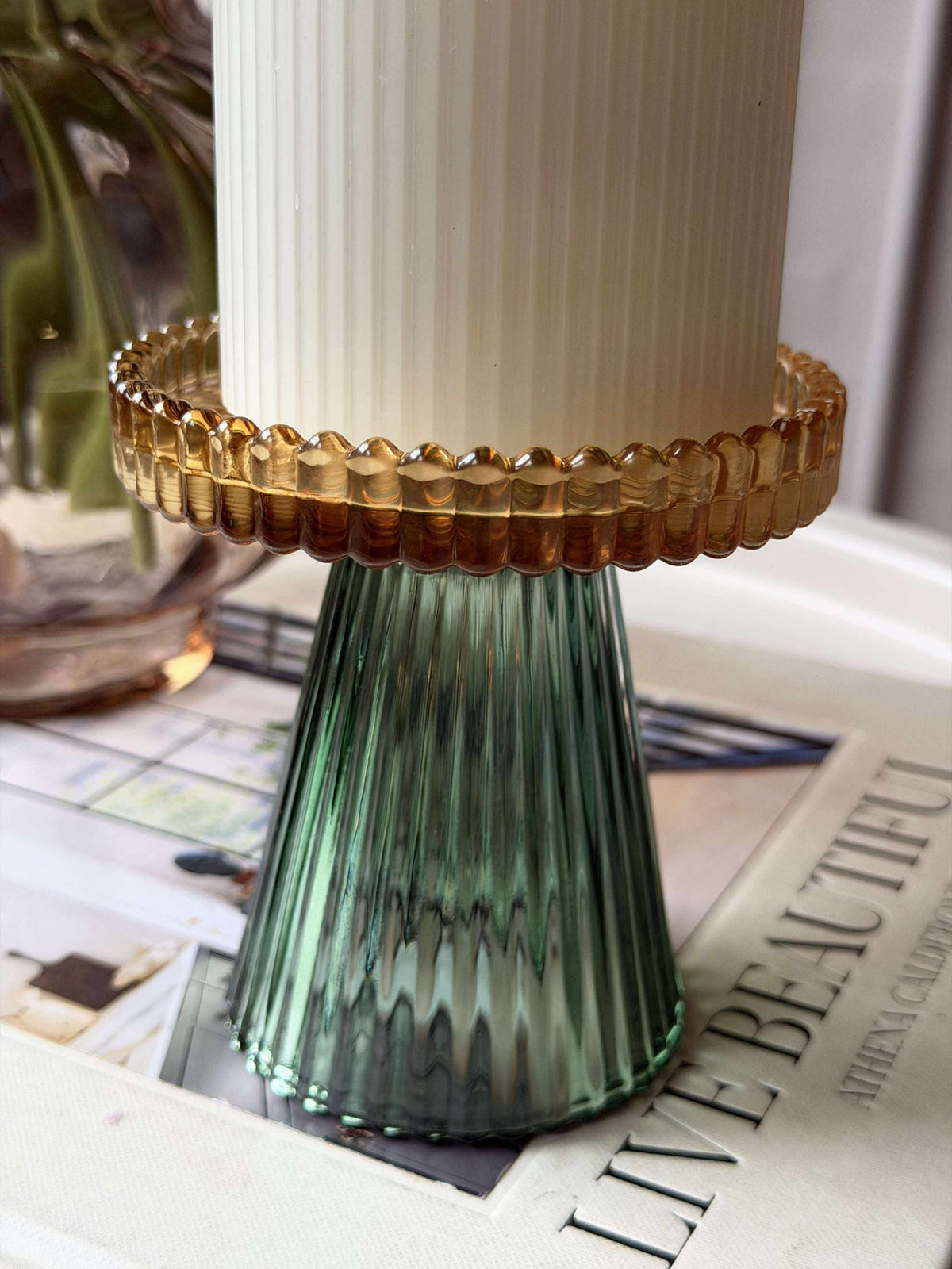 Bougeoir en verre - Doré/Vert