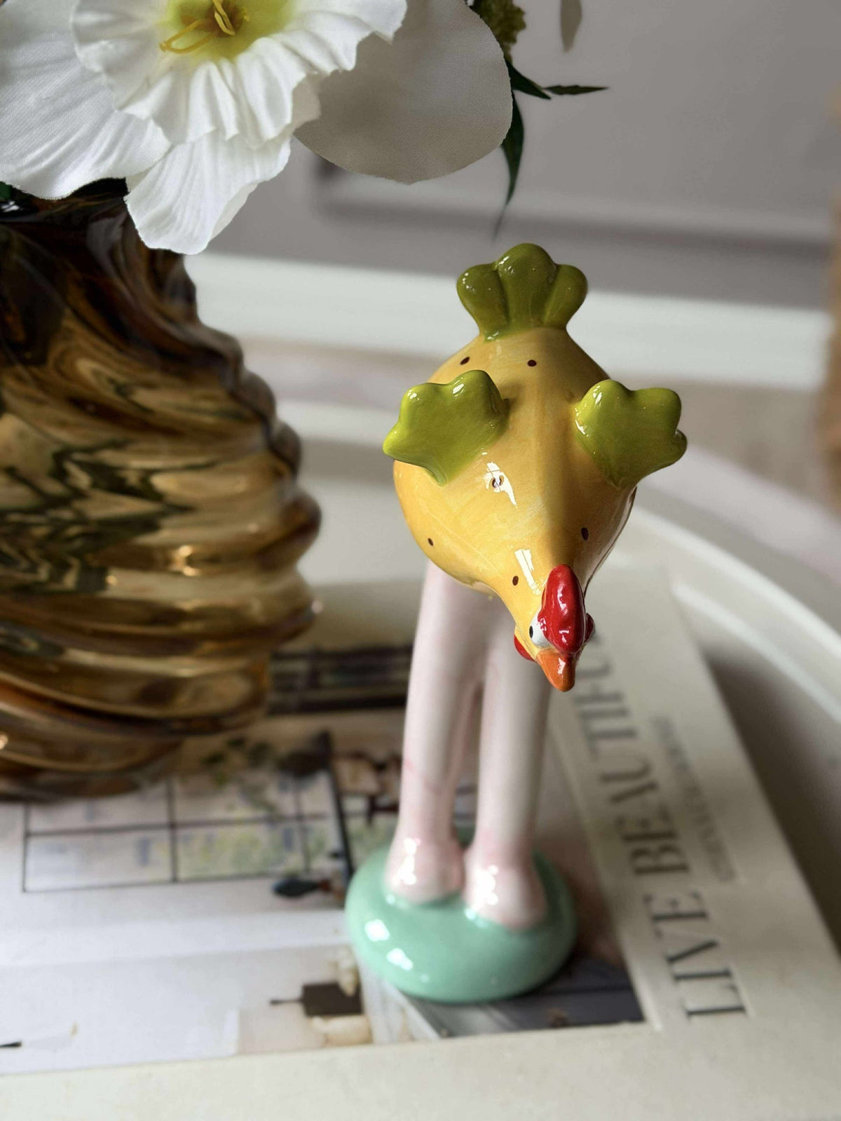 Poule aux longues pattes - Jaune à pois
