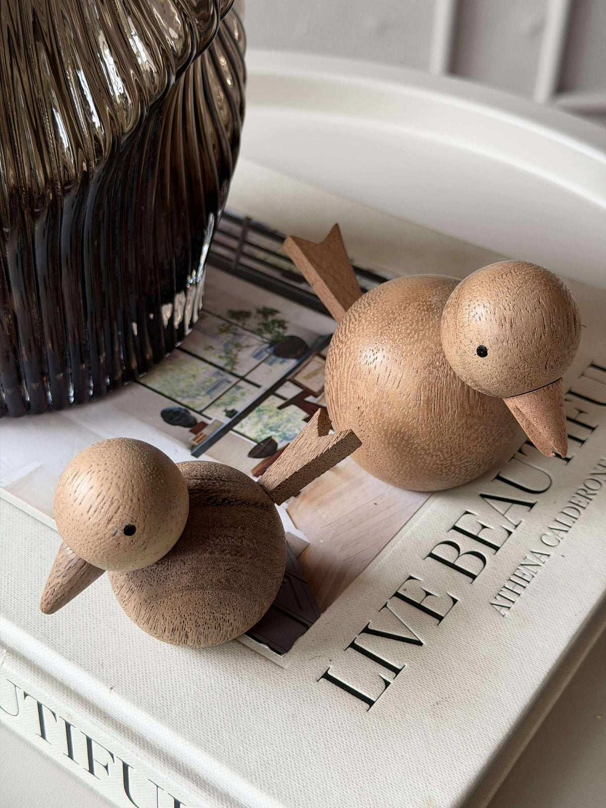 Oiseau assis - Ambre brun grand