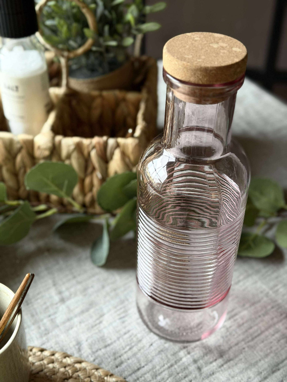 Bouteille d’eau avec bouchon en liège – Rose 1 l