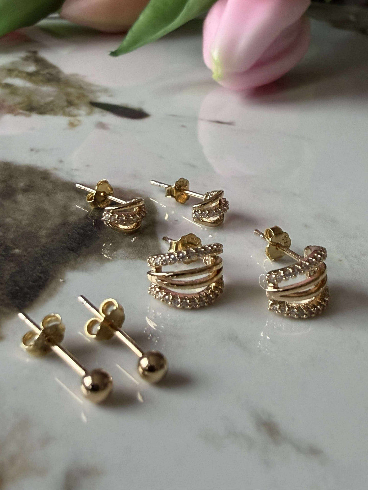 Mix box avec 6 boucles d’oreilles - Monique plaqué or 18 carats
