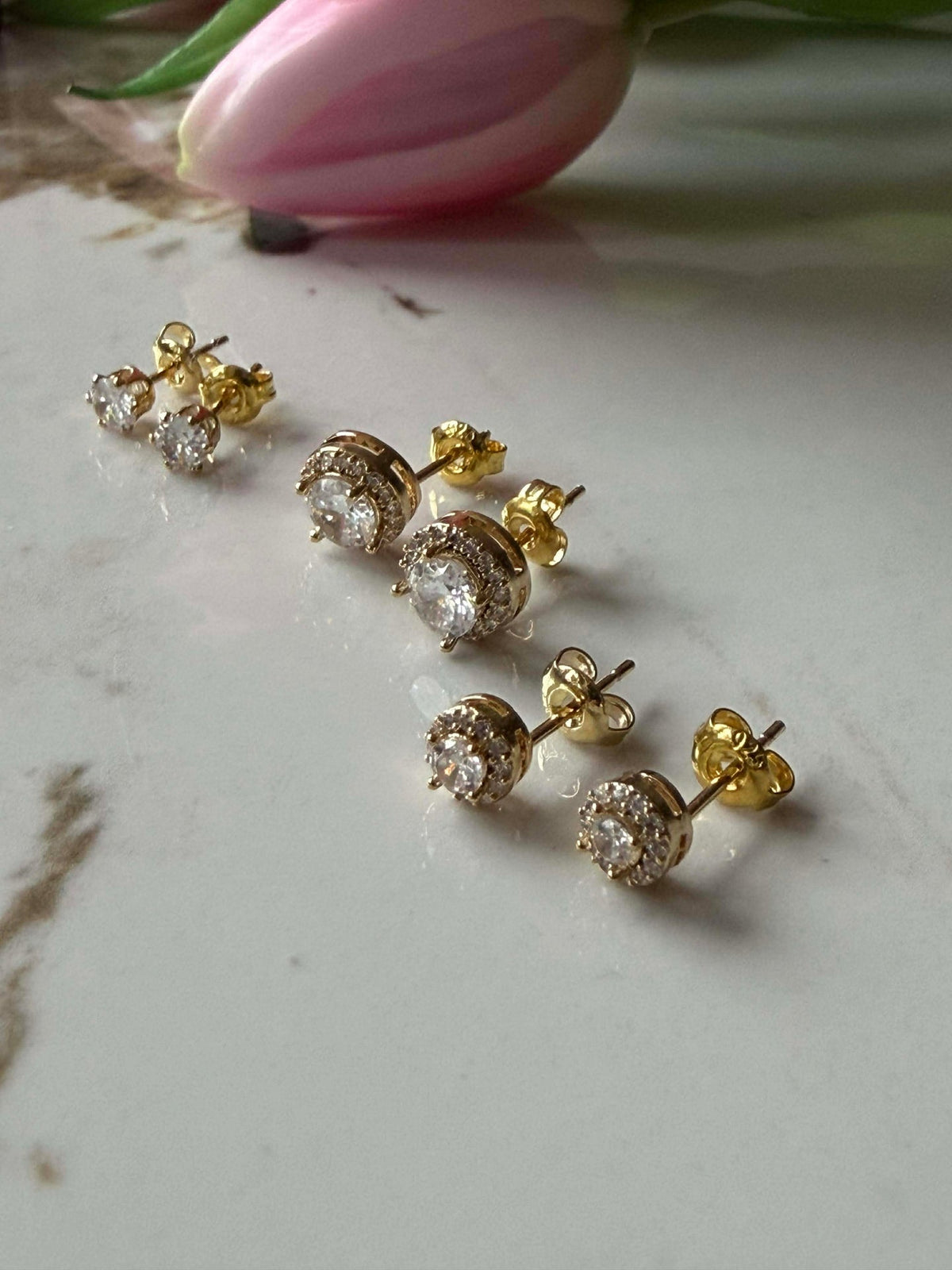 Boîte mixte avec 6 boucles d’oreilles - Bea plaqué or 18k