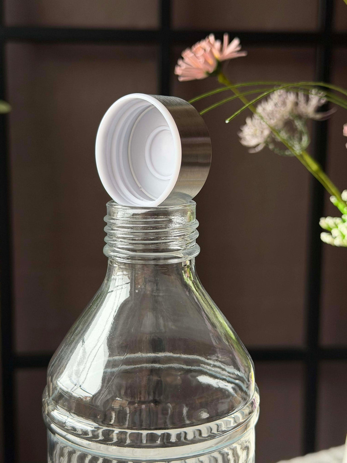 Bouteille d’eau avec bouchon en métal - 1000 ml.