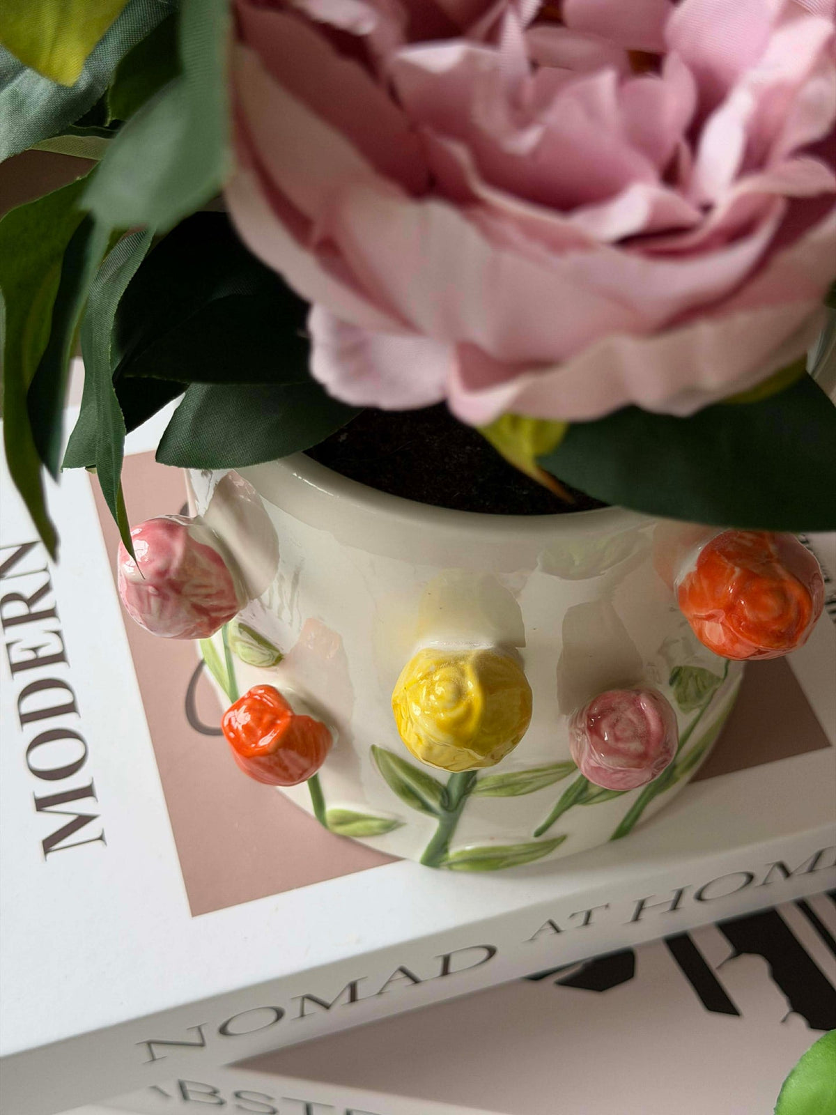 Cache-pot avec tulipes - plusieurs tailles