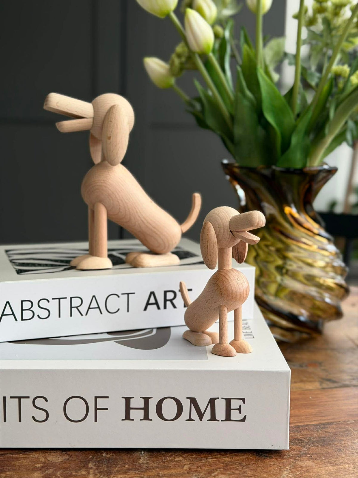 Chien assis Wood - Plusieurs tailles