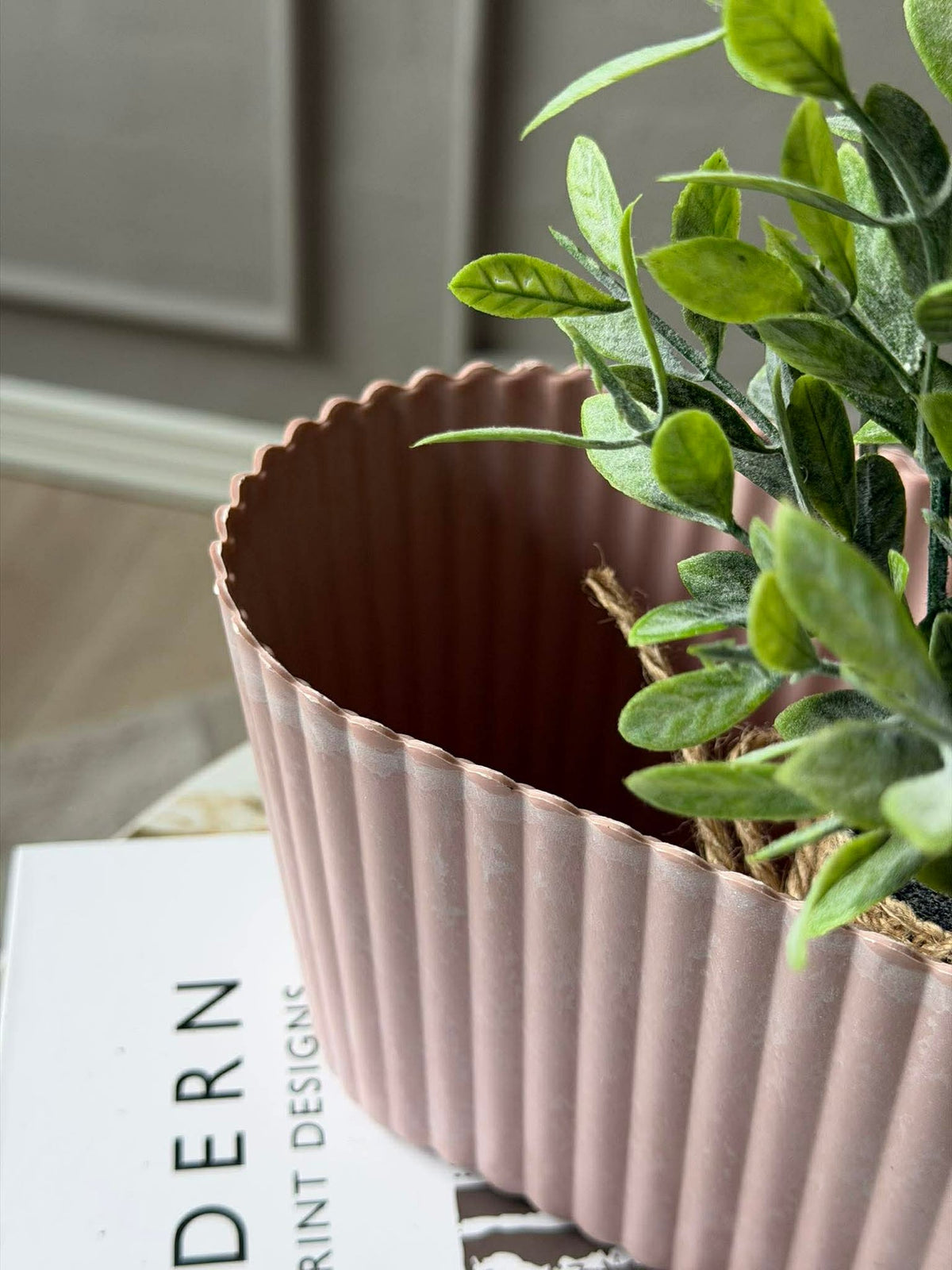 Pot allongé effet béton - Rose