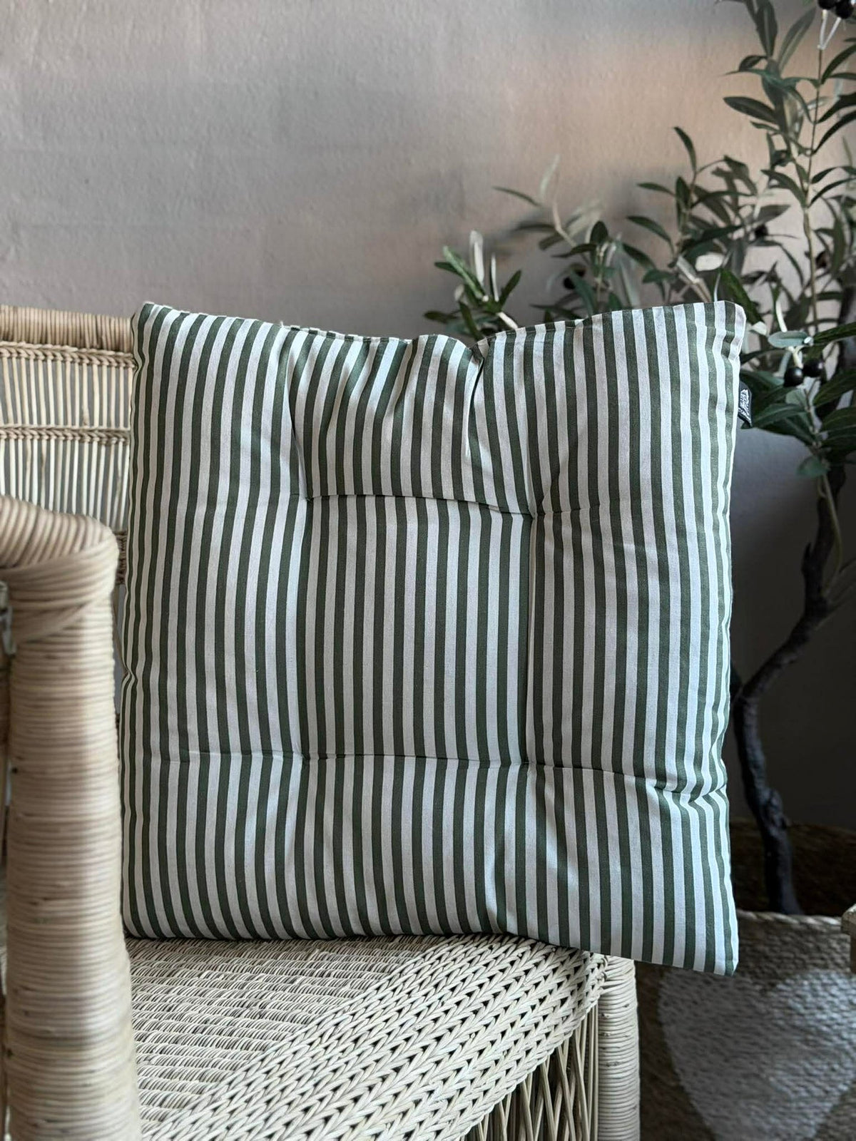 Coussin de chaise rembourré - Rayures vertes 40x40cm