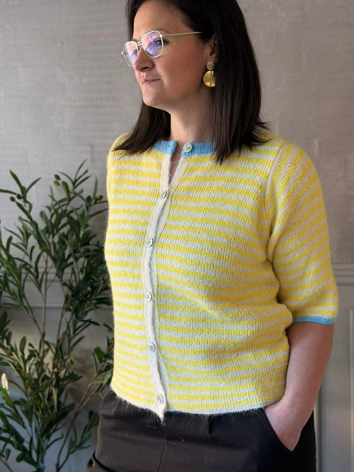 Pull Susanne yellow
