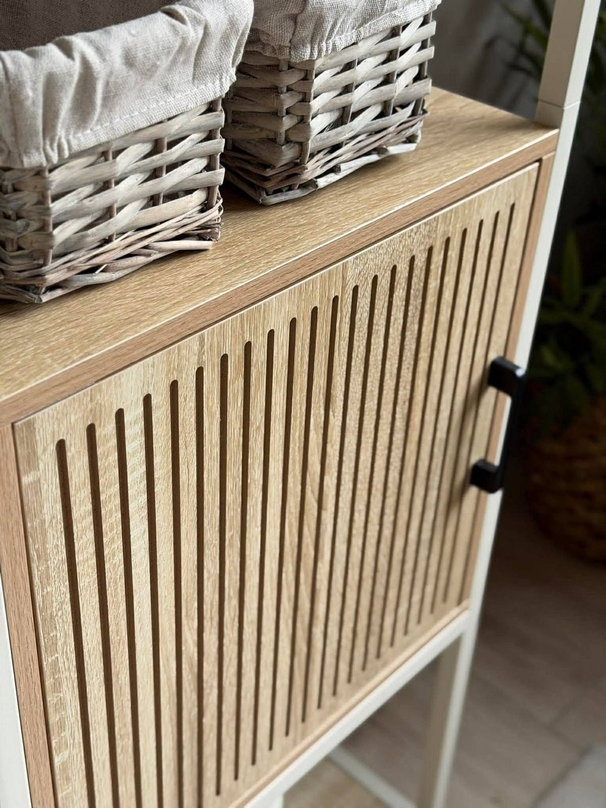 Étagère avec tablettes et armoire - Blanc cassé