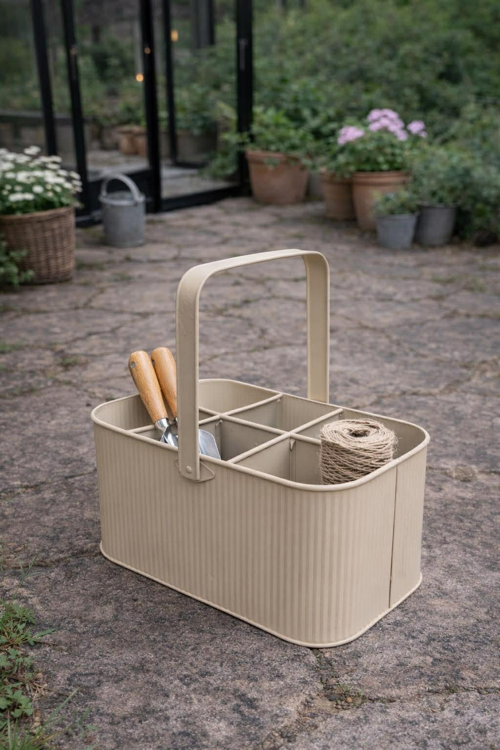 Panier avec anse - métal beige