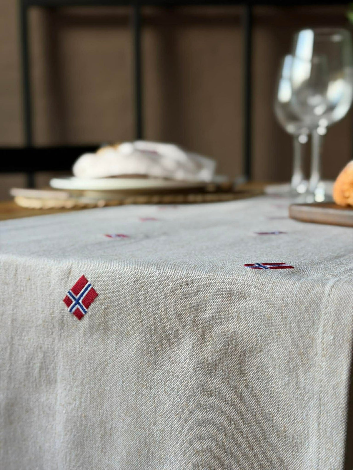 Chemin de table avec drapeaux norvégiens – Plusieurs tailles