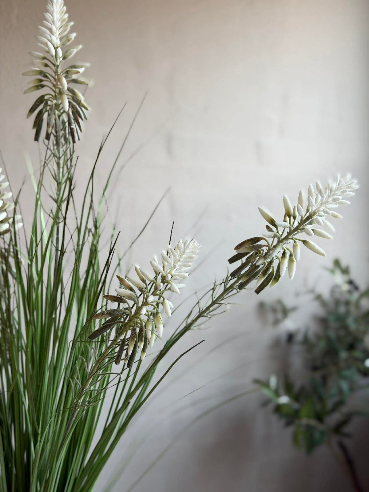 Lupin Blanc en bouquet pour intérieur et extérieur - 70 cm