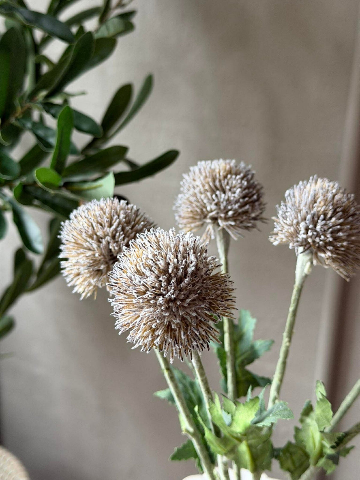 Bouquet de fleurs 38 cm - Gris