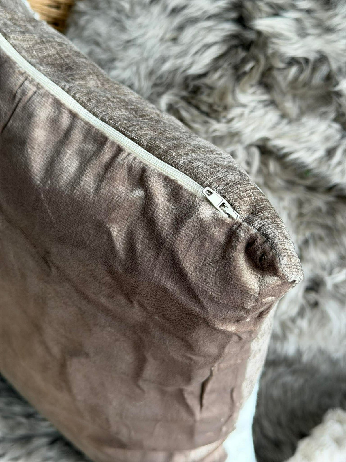 Coussin garni 45x45 cm - Chenille